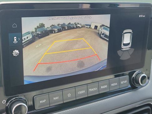 Used 2023 Hyundai Kona Limited image 30