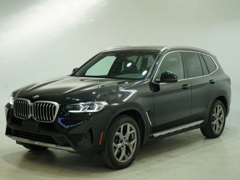 Used 2024 BMW X3 xDrive30i image 3