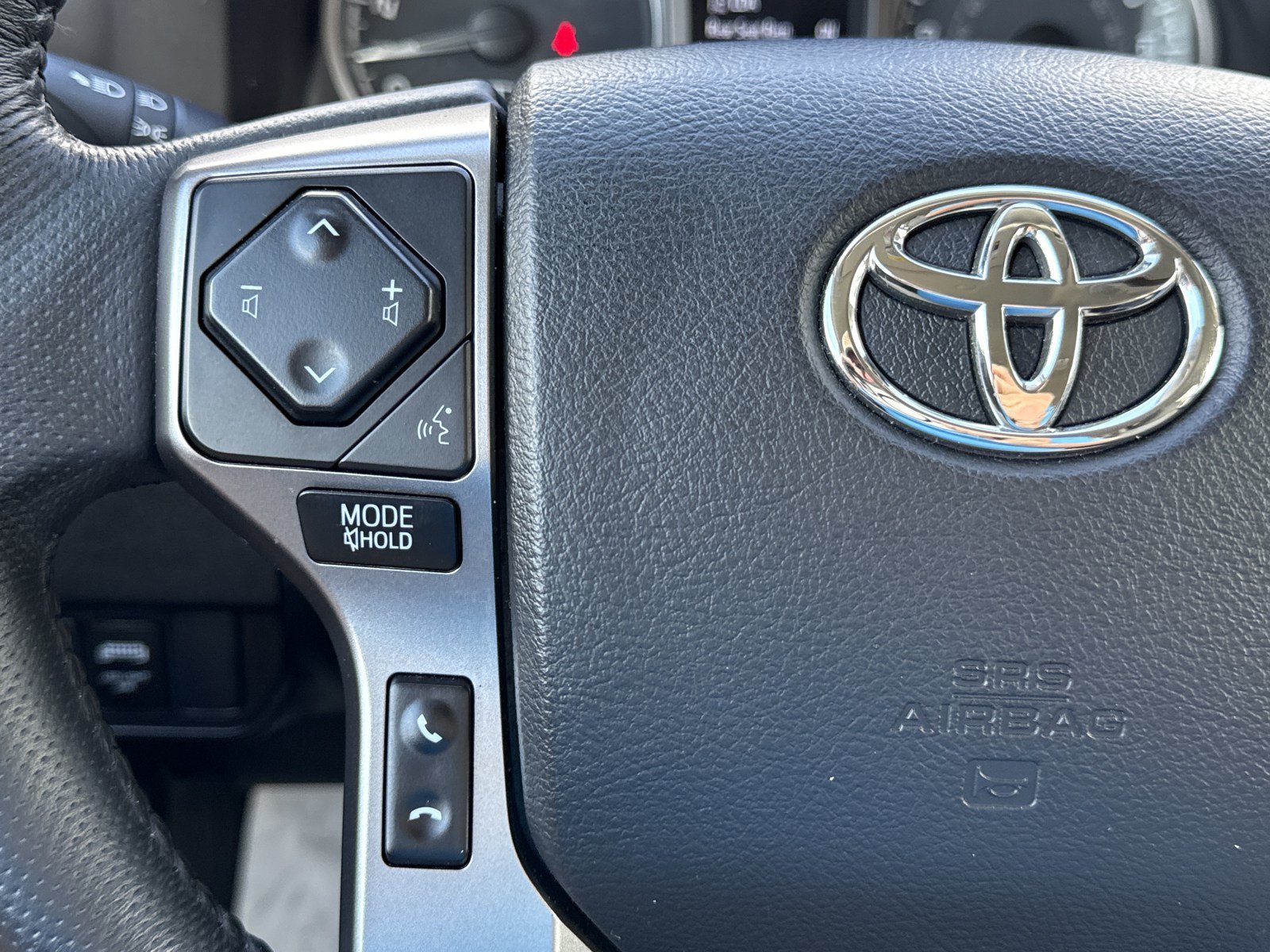 Used 2023 Toyota Tacoma SR5 w/ Technology Package RWD image 20