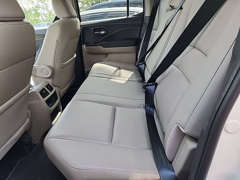 Used 2019 Honda Ridgeline RTL-T image 11