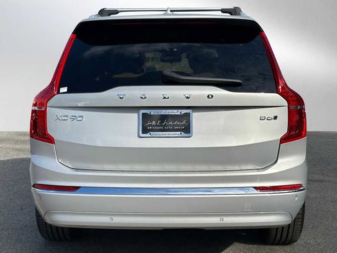 Used 2025 Volvo XC90 B6 Ultra w/ Lounge Package image 6