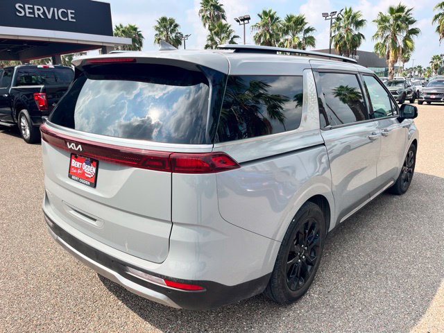Used 2024 Kia Carnival SX FWD image 6