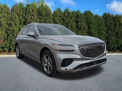 Used 2026 Genesis GV70 2.5T Advanced image 3