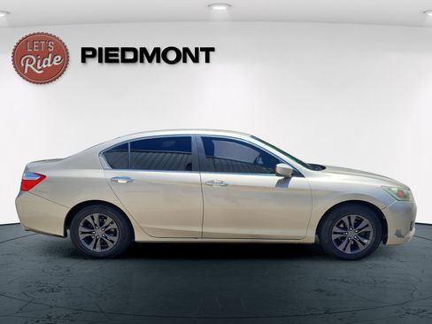 Used 2014 Honda Accord LX image 4