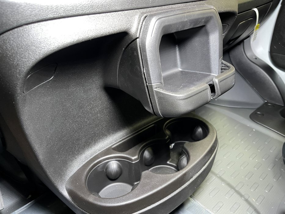 New 2024 RAM ProMaster 2500 w/ Safety Group FWD image 28