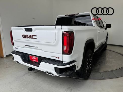 Used 2022 GMC Sierra 1500 AT4 w/ AT4 Premium Package image 39