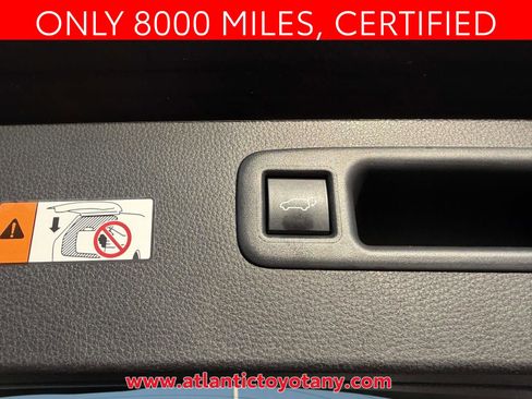Certified 2025 Toyota Highlander LE AWD/4WD image 12