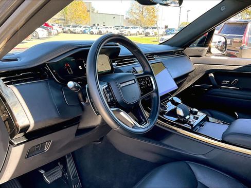Used 2023 Land Rover Range Rover Sport SE image 16
