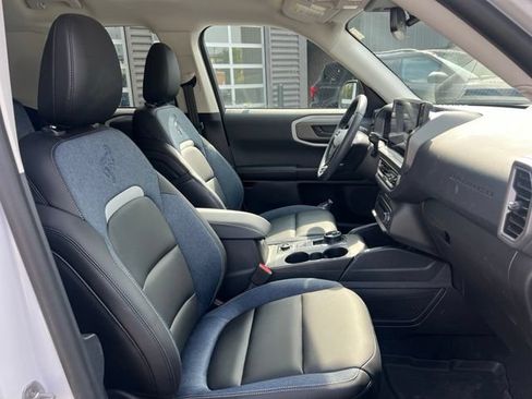Used 2025 Ford Bronco Sport Outer Banks AWD/4WD image 11