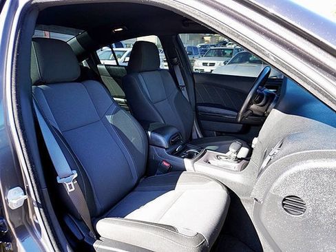 Used 2021 Dodge Charger SXT w/ Blacktop Package image 16