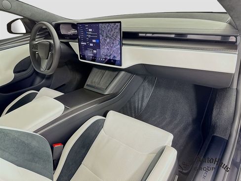 Used 2026 Tesla Model S Plaid image 35