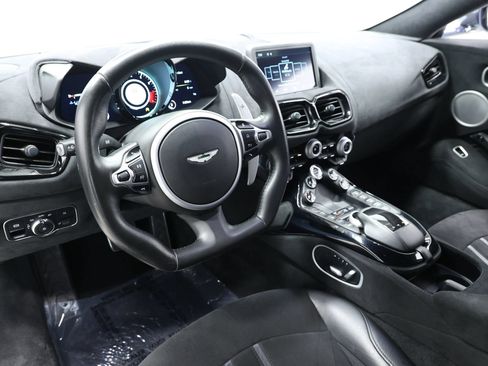 Used 2020 Aston Martin V8 Vantage Coupe RWD image 20