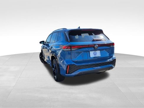 New 2026 Volkswagen Tiguan SE R-Line image 4