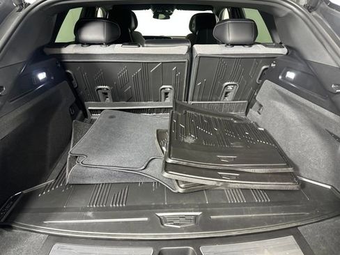 Used 2024 Cadillac Lyriq Tech image 25