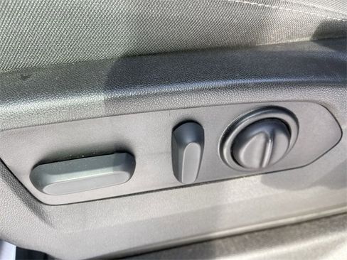 Used 2022 GMC Sierra 1500 Elevation image 12