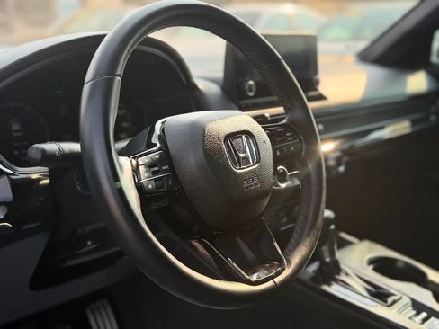 Used 2022 Honda Civic Sport image 13