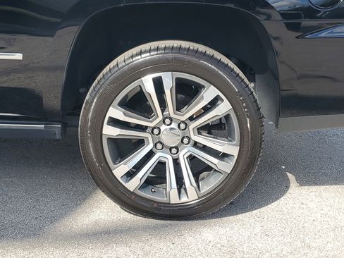 Used 2020 GMC Yukon Denali w/ Denali Ultimate Package image 34