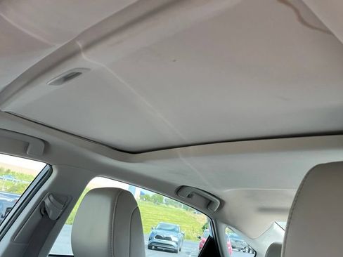 Used 2016 Toyota Avalon XLE Premium w/ Protection Package FWD image 7