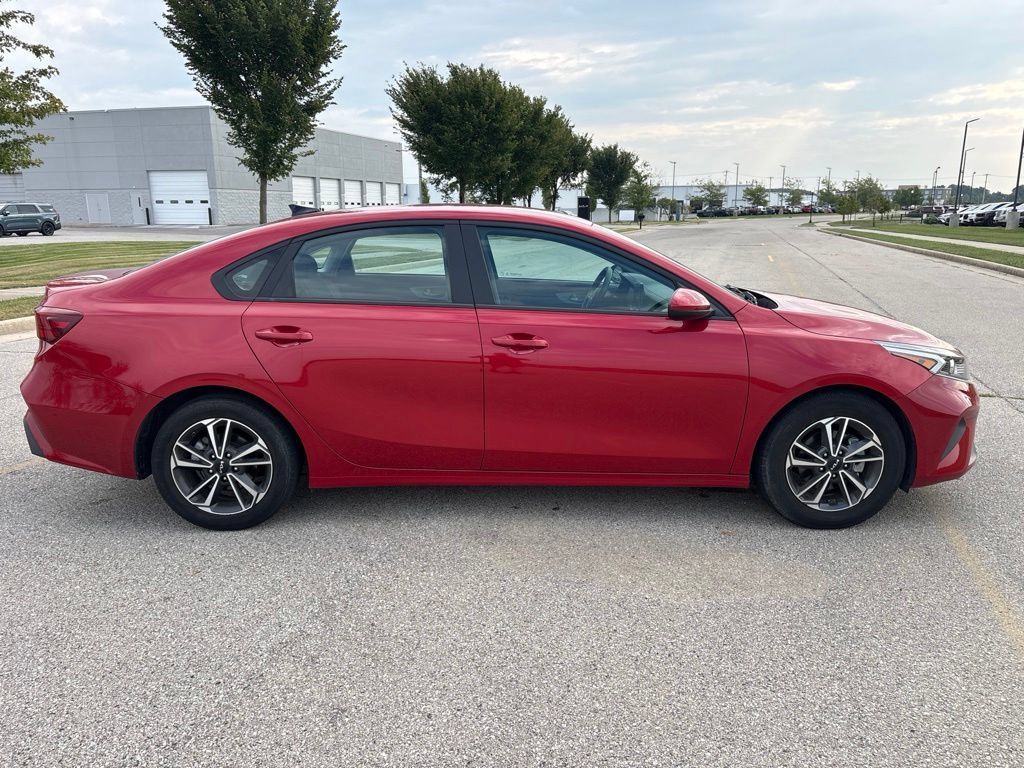 Certified 2023 Kia Forte LXS FWD image 16
