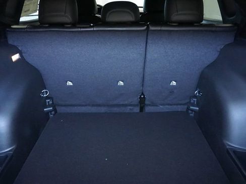 New 2026 Jeep Compass Latitude image 21