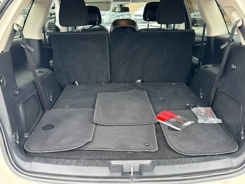 Used 2018 Dodge Journey SE w/ Popular Equipment Group image 17