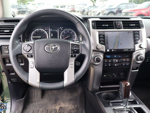 Used 2022 Toyota 4Runner Limited AWD/4WD image 20