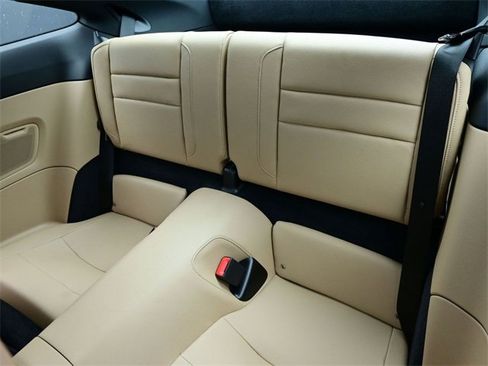 Used 2020 Porsche 911 Carrera image 17