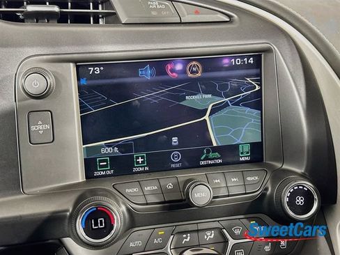 Used 2015 Chevrolet Corvette Z06 w/ 3LZ Preferred Equipment Group RWD image 22