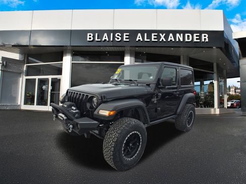 Used 2021 Jeep Wrangler Sport image 8