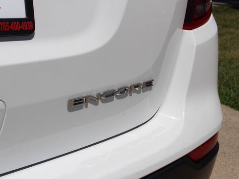 Used 2018 Buick Encore Preferred FWD image 43