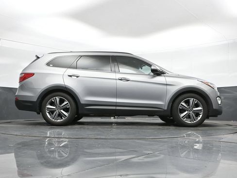 Used 2015 Hyundai Santa Fe Limited w/ Option Group 04 AWD/4WD image 42