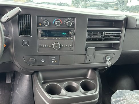 New 2026 GMC Savana 3500 Extended w/ Driver Convenience Package RWD image 13