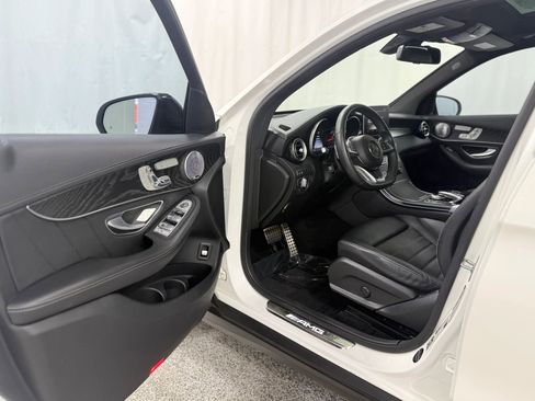 Used 2017 Mercedes-Benz GLC 43 AMG 4MATIC image 10