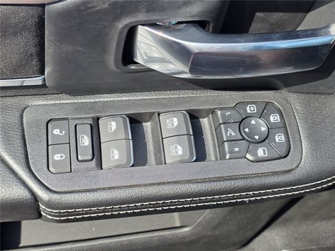 New 2026 RAM 2500 Laramie w/ Night Edition AWD/4WD image 70