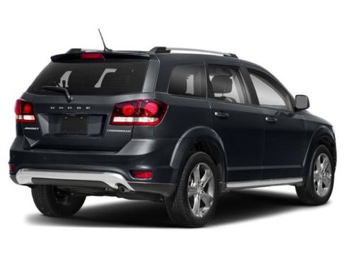 Used 2018 Dodge Journey Crossroad AWD/4WD image 2