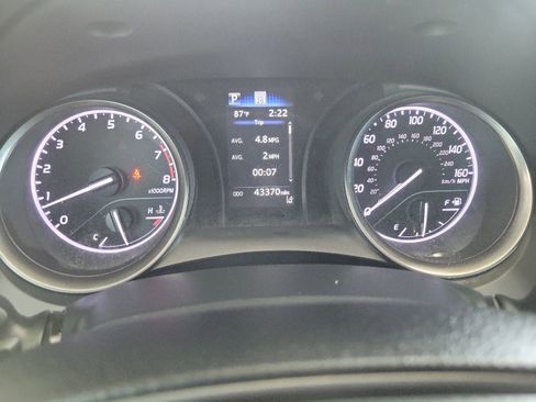 Used 2023 Toyota Camry SE FWD image 24