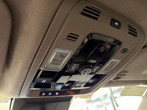Certified 2025 Cadillac Escalade ESV Sport Platinum w/ LPO, ONYX Package AWD/4WD image 48