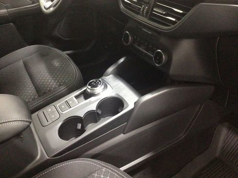 New 2025 Ford Escape Active image 33