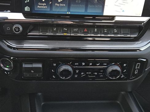 New 2026 Chevrolet Silverado 2500 ZR2 image 13