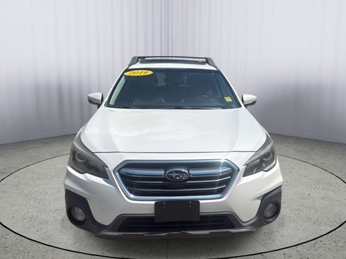 Used 2019 Subaru Outback 2.5i Limited w/ Popular Package #2 AWD/4WD image 2