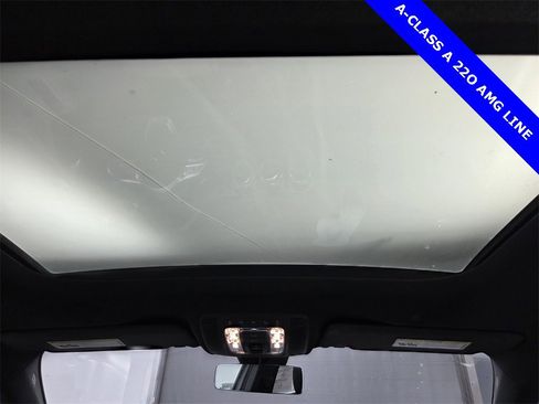 Used 2021 Mercedes-Benz A 220 image 23