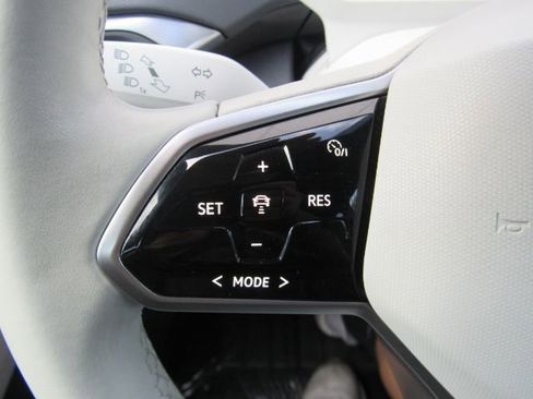 Used 2021 Volkswagen ID.4 1st Edition image 37