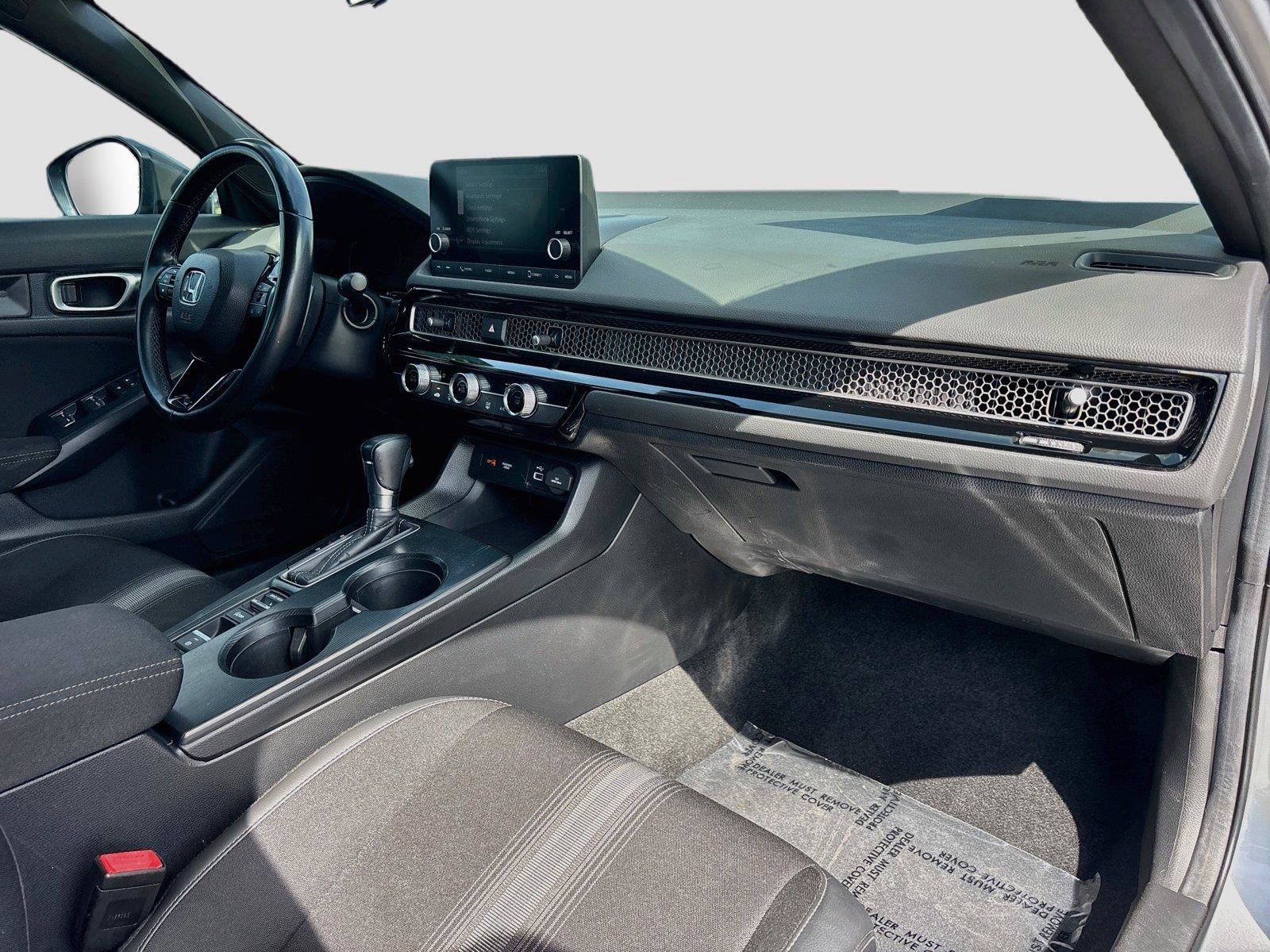 Certified 2024 Honda Civic Sport image 30