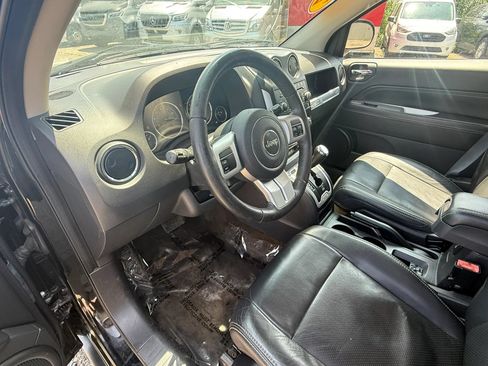 Used 2016 Jeep Compass High Altitude AWD/4WD image 6