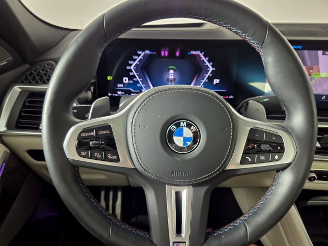 Used 2026 BMW X6 M60i AWD/4WD image 16