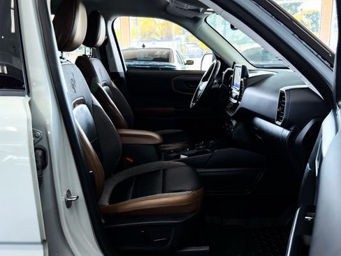 Used 2023 Ford Bronco Sport Outer Banks image 31