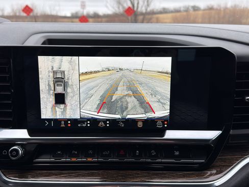 Used 2024 GMC Sierra 1500 Elevation w/ Elevation Premium Package image 29