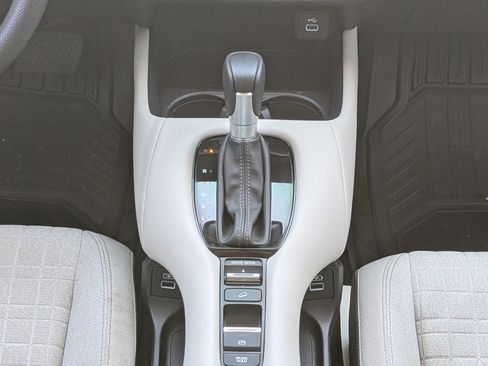 Used 2023 Honda HR-V LX image 20