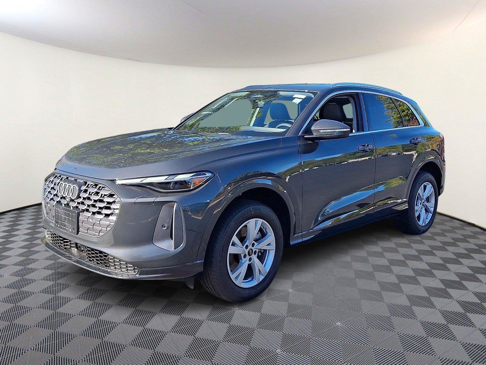 New 2026 Audi Q5 Premium AWD/4WD image 3