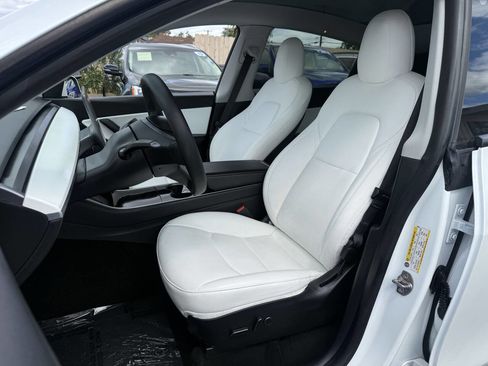 Used 2020 Tesla Model Y Long Range AWD/4WD image 8